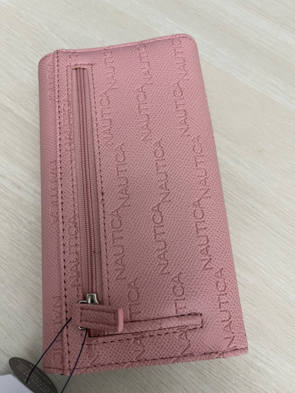 New Nautica Woman’s Pick Wallet - Picture 9 of 13